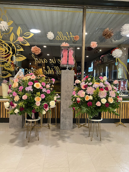 Personalized Studio Flowers