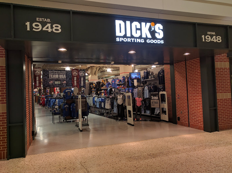 DICK'S Sporting Goods