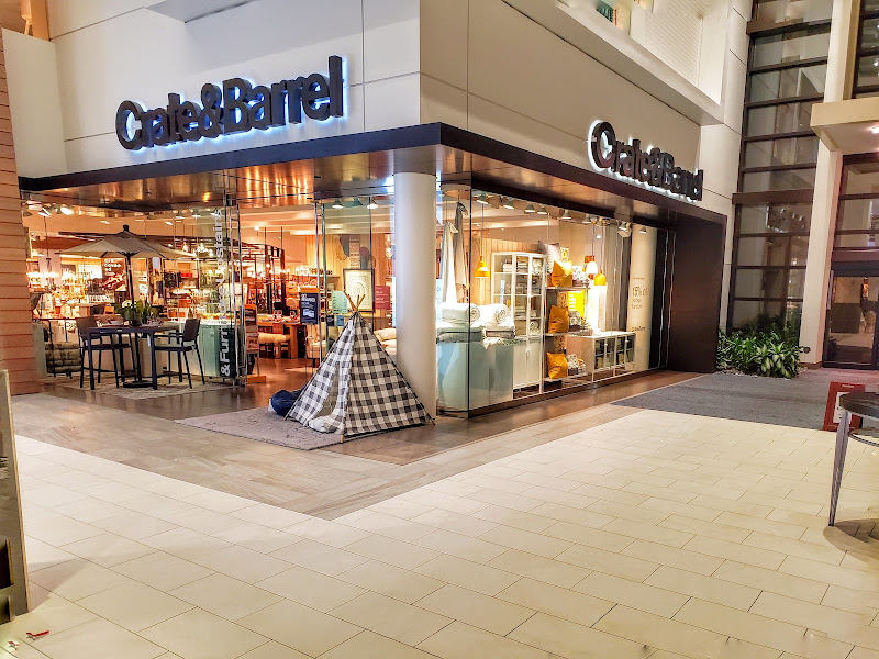 Crate & Barrel