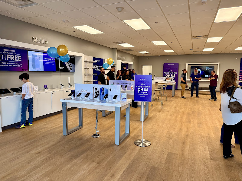 Xfinity Store by Comcast Branded Partner