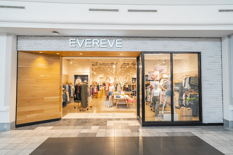 Evereve