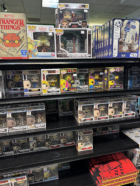 Brad's Toys Irving Mall