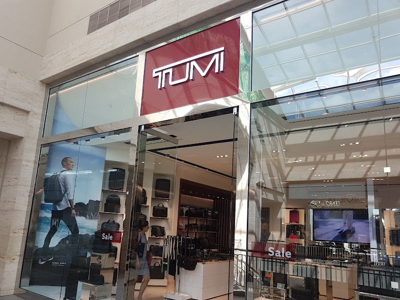 TUMI Store - Lenox Square Mall
