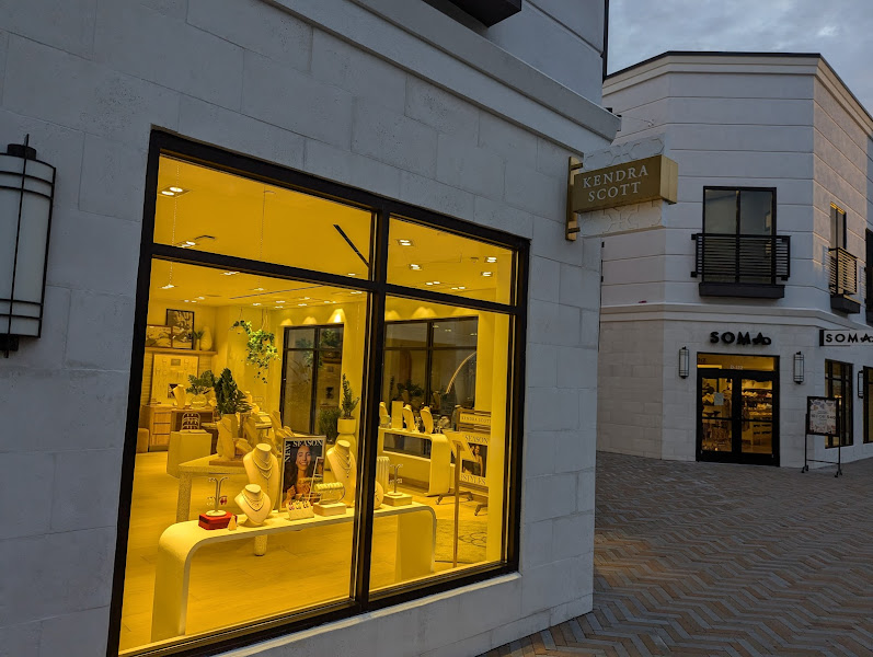 Kendra Scott