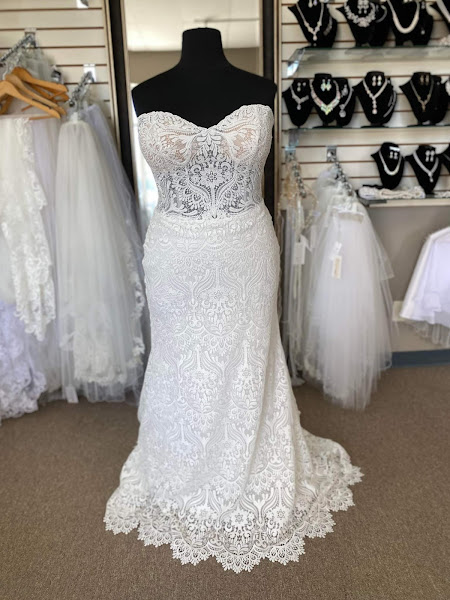 Bridal & Formals by Renee' Lynn