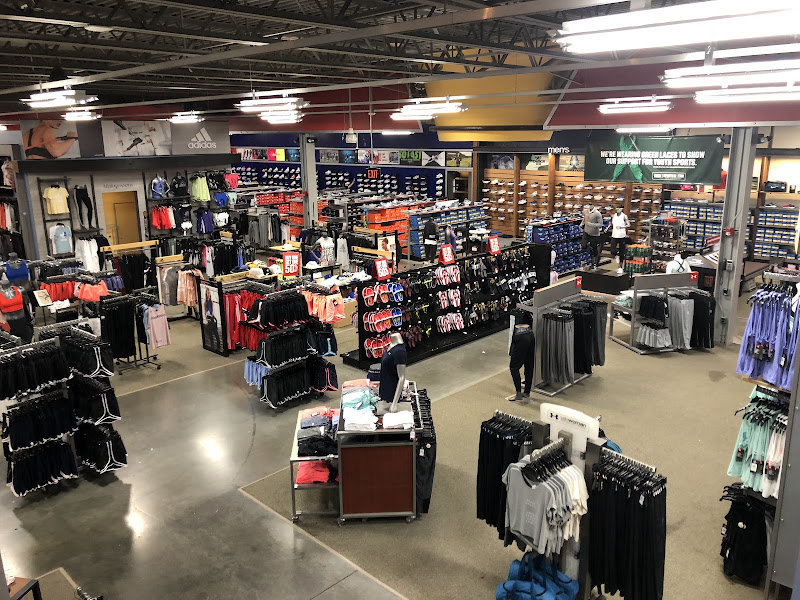 Dick's Sporting Goods