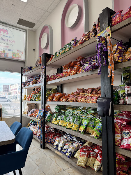 BunnyBay - The Best Indian Street Food Cafe, Bakery & Candy Store In Brampton