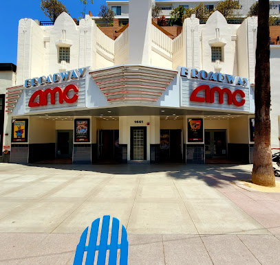 AMC Broadway 4