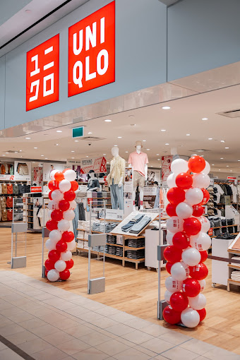 UNIQLO Willowbrook Shopping Centre