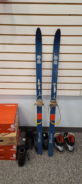 The Ski Pole