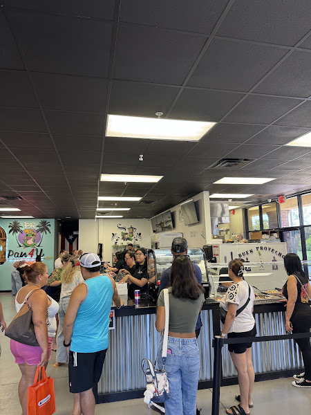 Pan 4U Latino Bakery & Restaurant