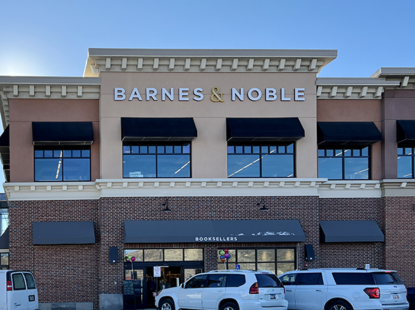 Barnes & Noble