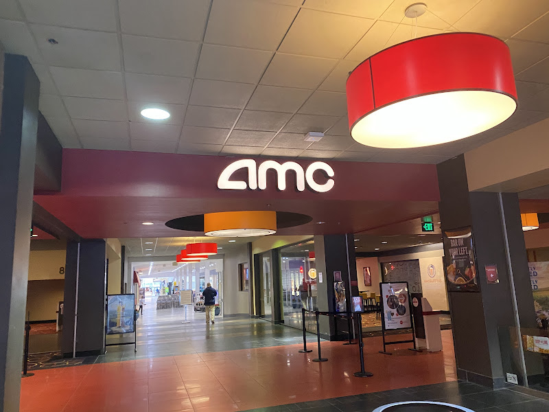 AMC Dartmouth Mall 11