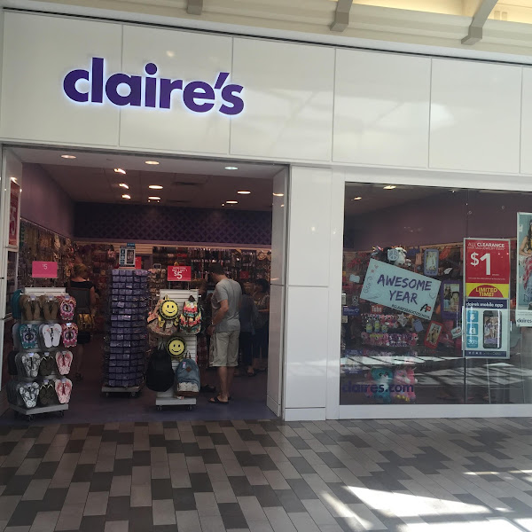 claire's