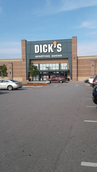 DICK'S Sporting Goods