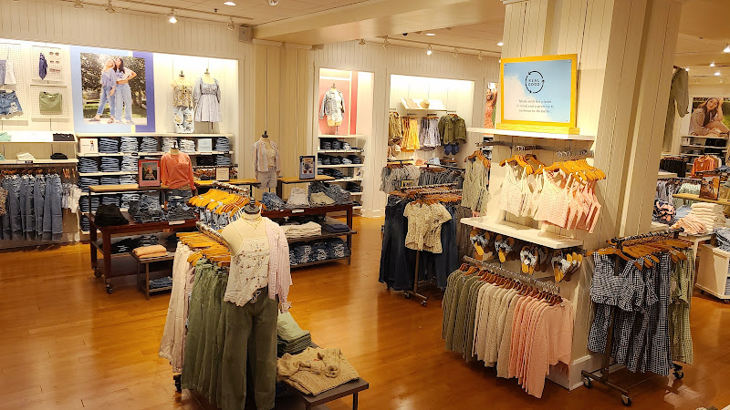 American Eagle Outfitters