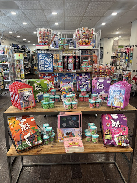 M and Em's Children's Boutique Burr Ridge