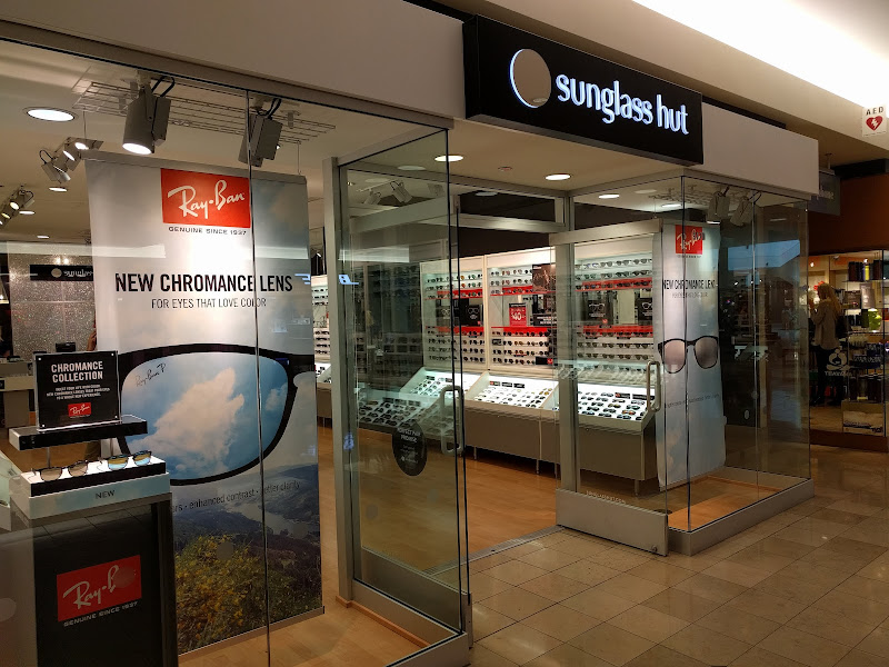 Sunglass Hut