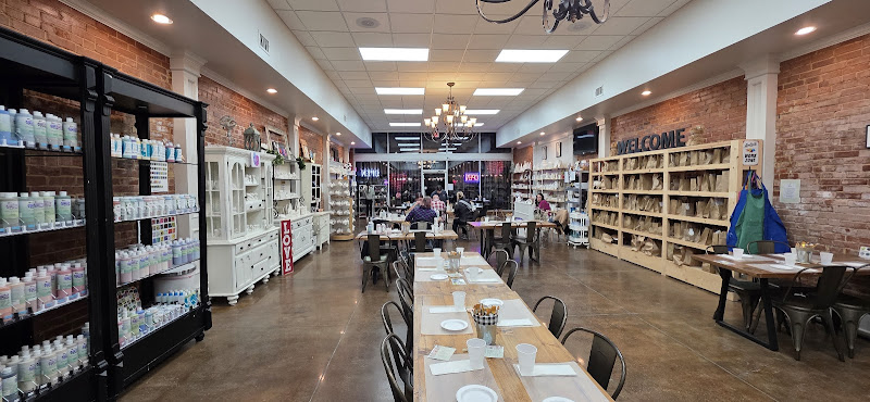 Gracefully Glazed Pottery Painting Studio
