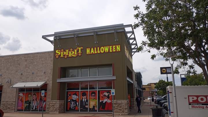 Spirit Halloween