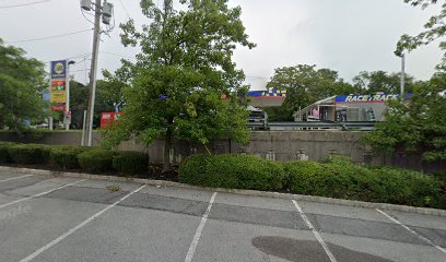 Easton Ave Mart