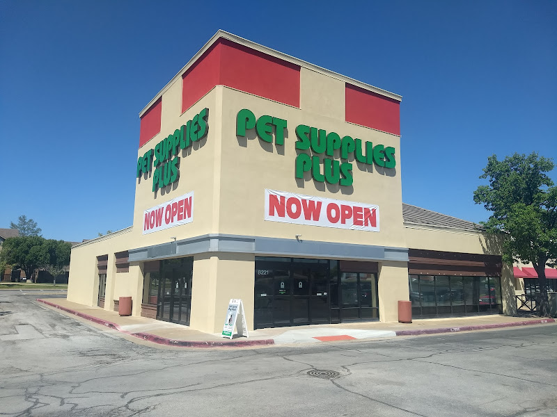 Pet Supplies Plus