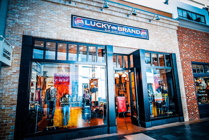 Lucky Brand