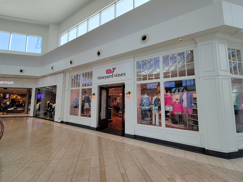 Vineyard Vines