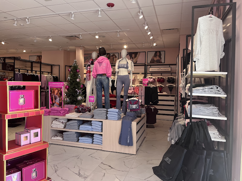 Victoria's Secret & PINK
