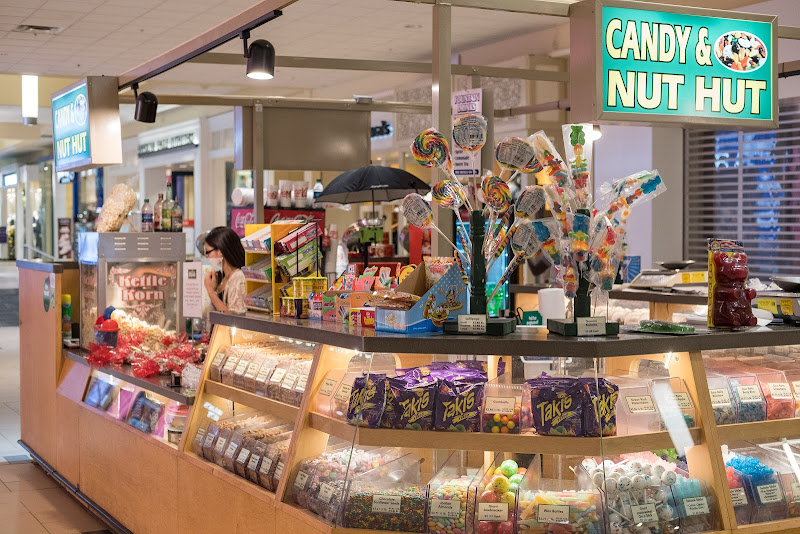 Candy & Nut Hut