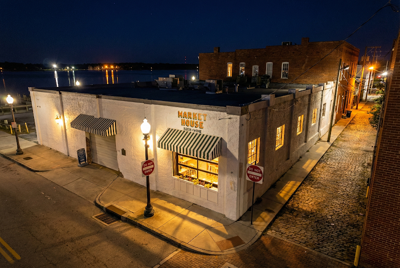 Market House Beer & Wine