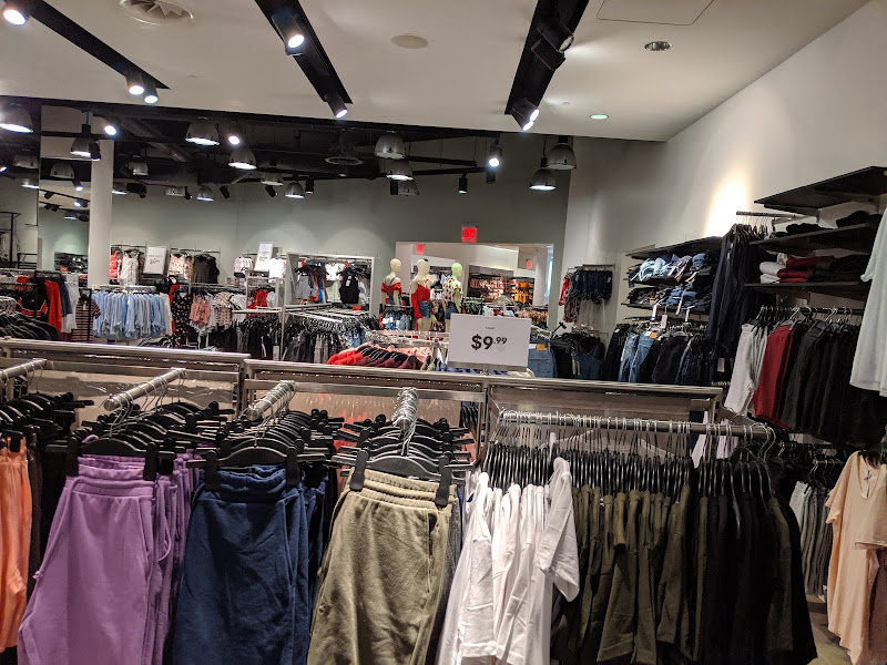 H&M