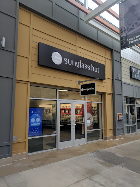 Sunglass Hut