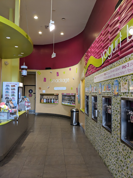 Menchie's Frozen Yogurt