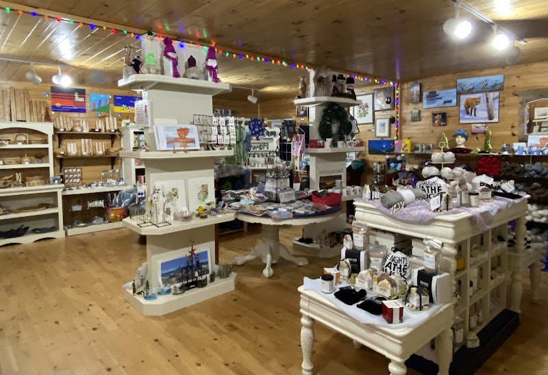 Moonlight Bay Craft Shop