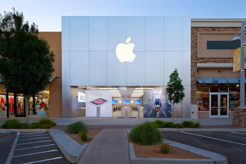 Apple ABQ Uptown