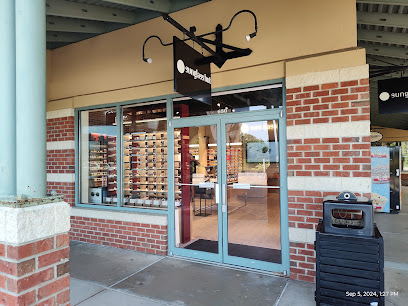 ![Image 7: Sunglass Hut