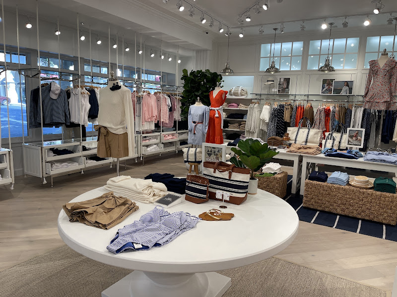 vineyard vines