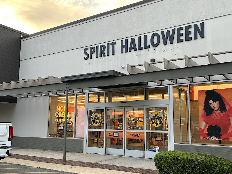 Spirit Halloween