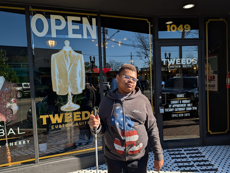 Tweeds Custom Suits