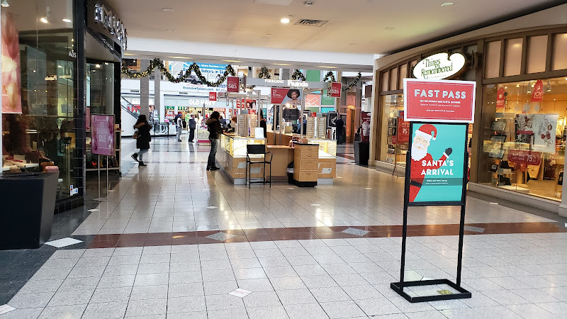 Lincolnwood Town Center