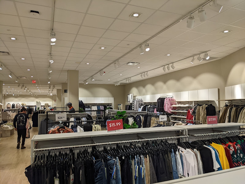 H&M
