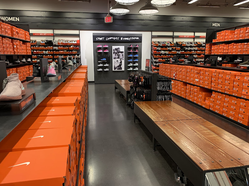 Nike Factory Store - Crossiron Mills/Calgary