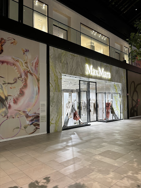 Max Mara