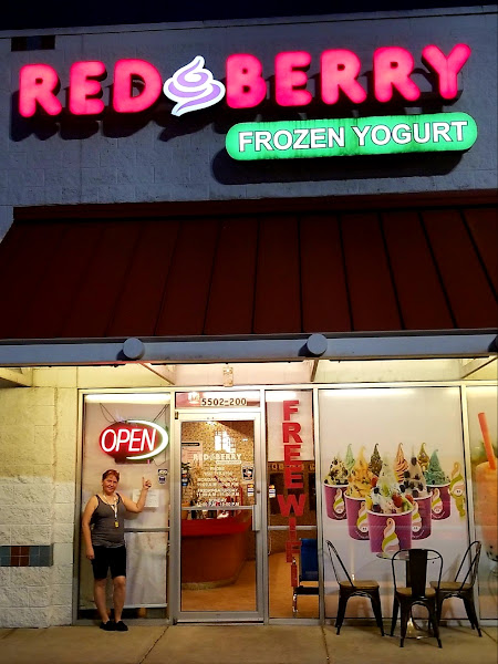 Red Berry Frozen Yogurt