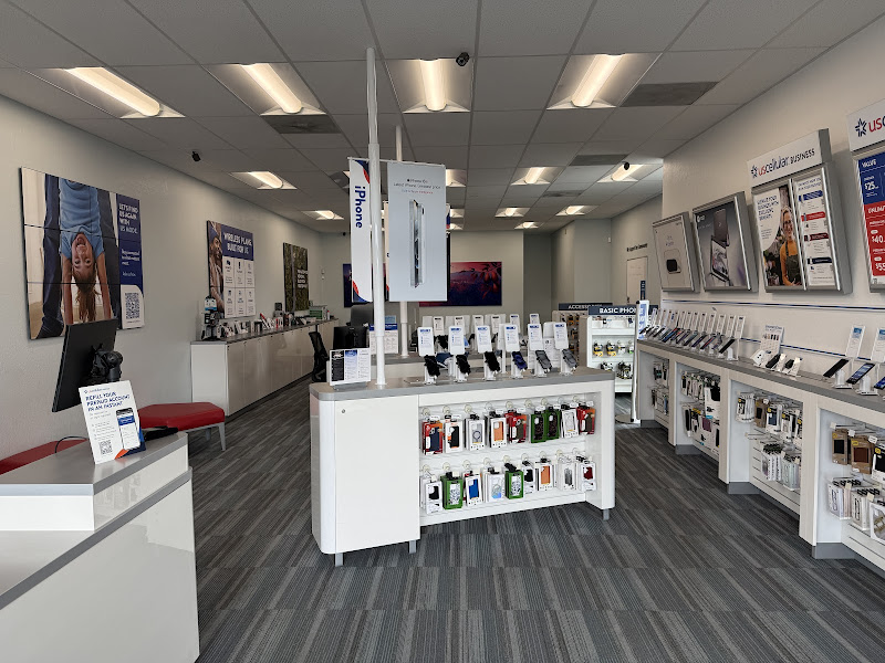 UScellular & T-Mobile Authorized Retailer