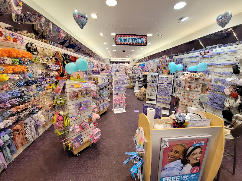 Claire's