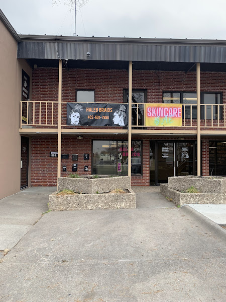 Haleb Braids and wigs Hair salon and beauty supply store