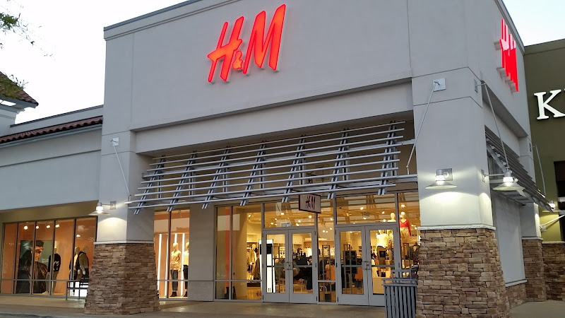 H&M