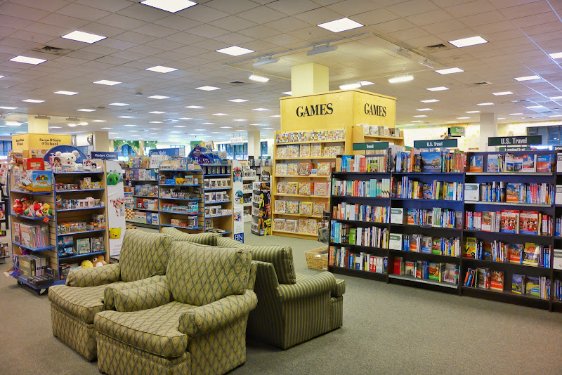 Barnes & Noble